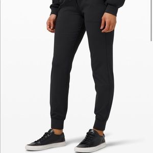 Lululemon Ready to Rulu Joggers 28”